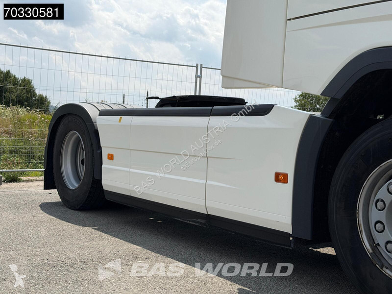 جرار Volvo 500 4X2 XL Retarder 2xTanks...