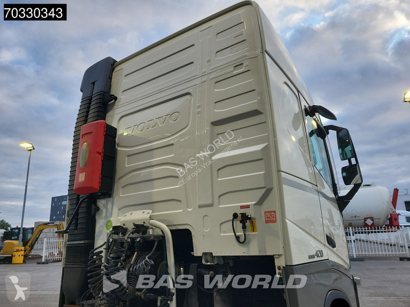 جرار Volvo 420  4X2 ADR Standklima ACC PTO Alcoa's