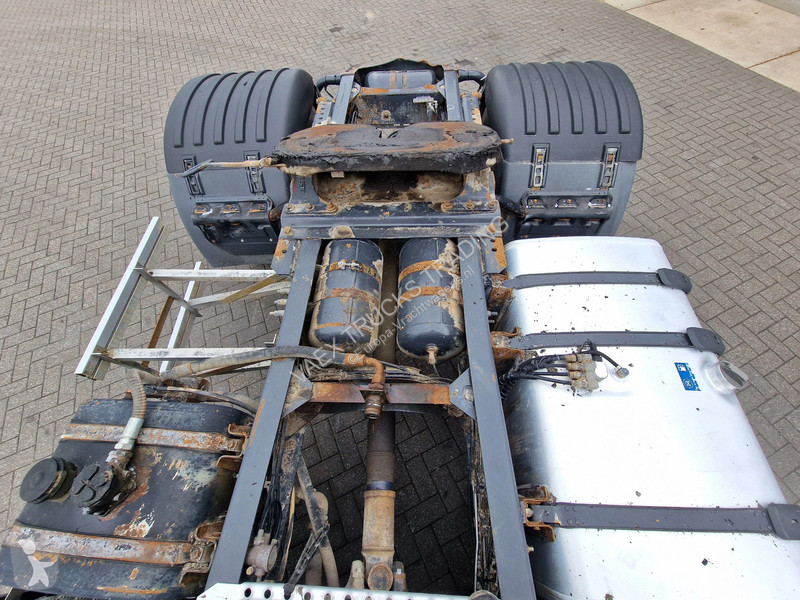 جرار Scania 410 EURO3 - steal / air - manual...