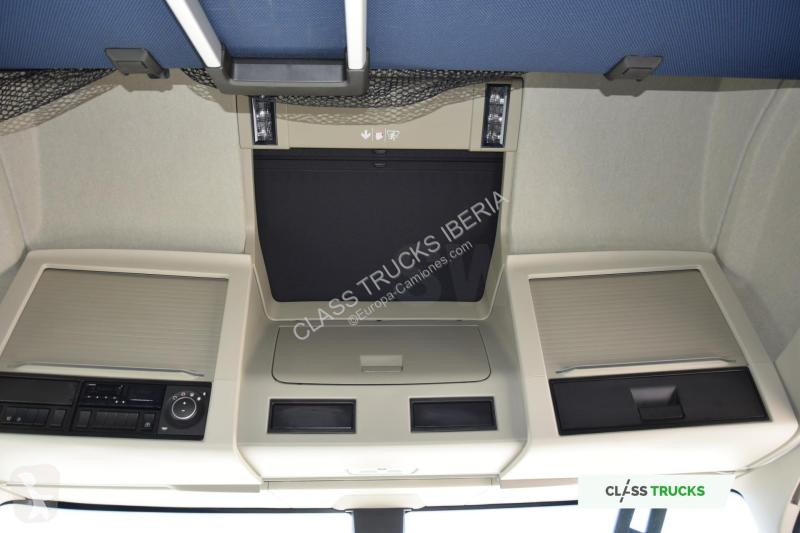 جرار Volvo FH 460 AERO Globetrotter XL ACC...