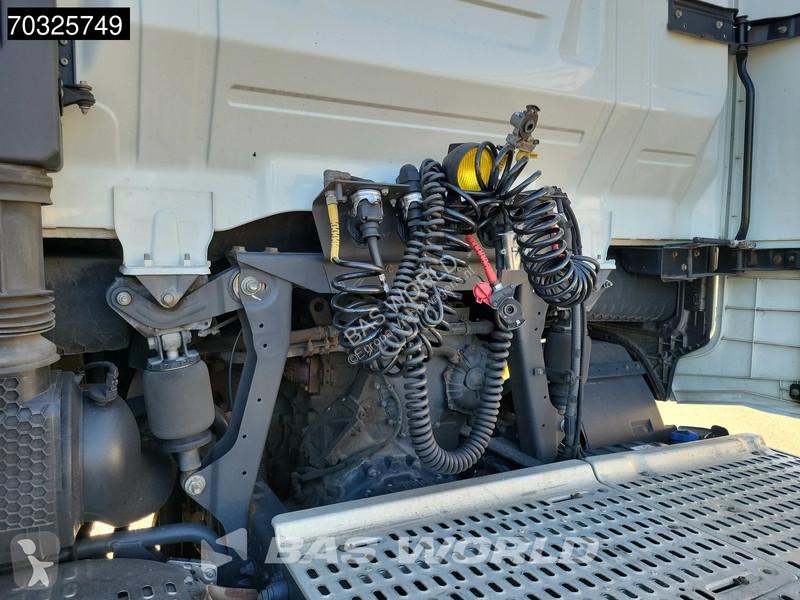 Trekker Iveco S-Way 510 4X2 2xTanks Standklima...