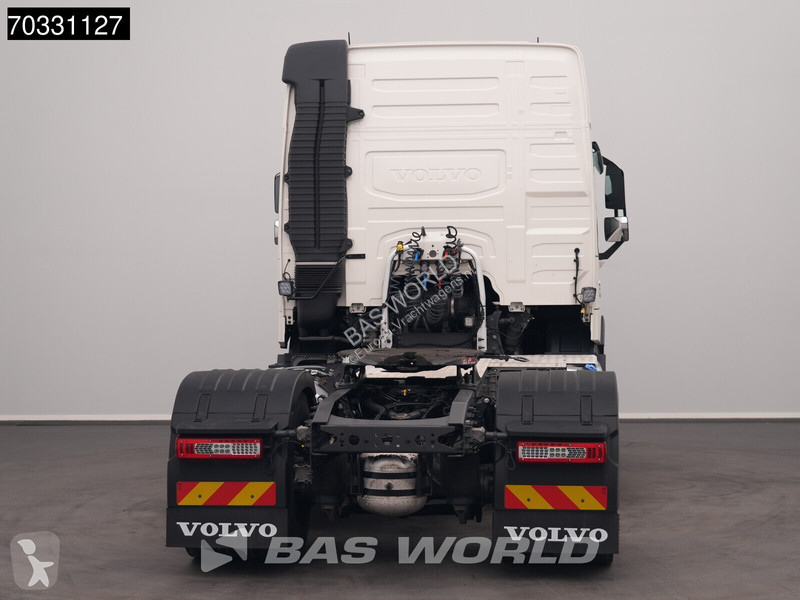 جرار Volvo FM 460 4X2 Globetrotter ACC LED