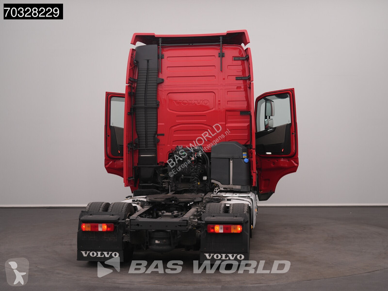 جرار Volvo FH 460 4X2 XL Mega 2x Tanks ACC TÜV