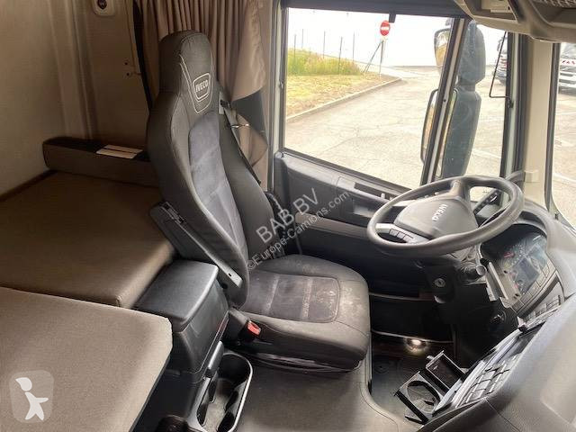 Iveco  tractor unit