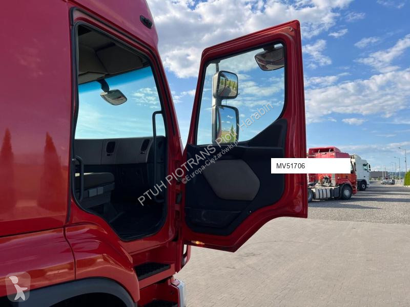 Влекач Renault 460 DXI/ 2013/ NISKI PRZEBIEG/...