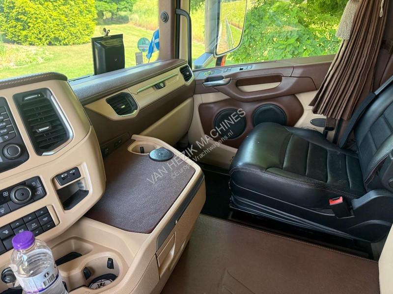 جرار Scania R580 Retarder-Full Air-Special...