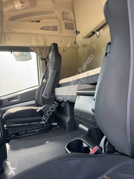 جرار Iveco