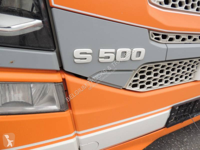 جرار Scania