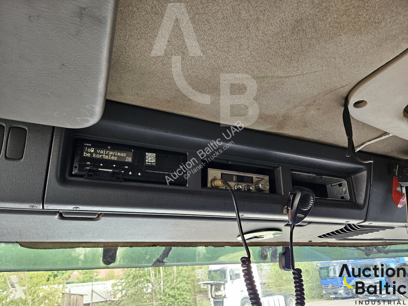 Traktor Scania 380
