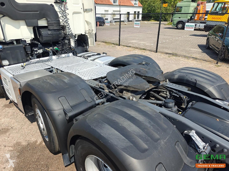 جرار DAF CF  FTG 6x2/4 SpaceCab Euro6E -...
