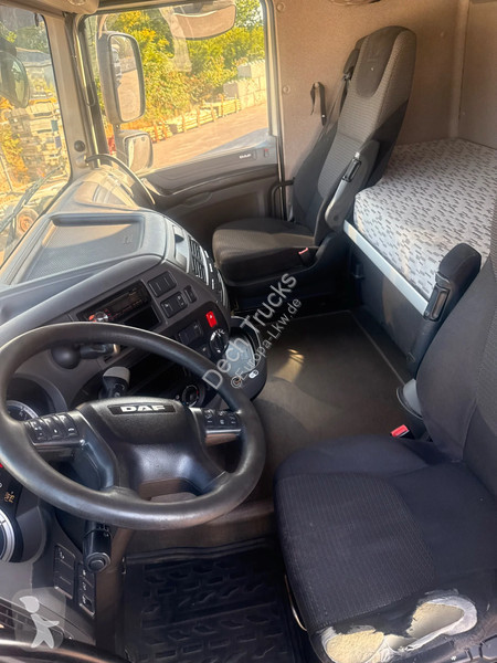 جرار DAF 106460 4x2 space cab