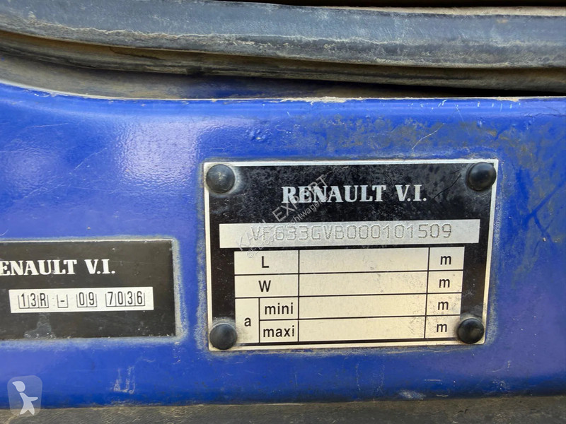 جرار Renault 420 Tractor - Big Axles - Manual...