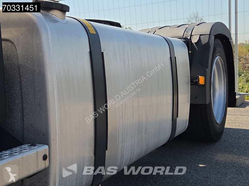جرار Volvo FH 460 4X2 Globe Mega XL 2x Tanks...