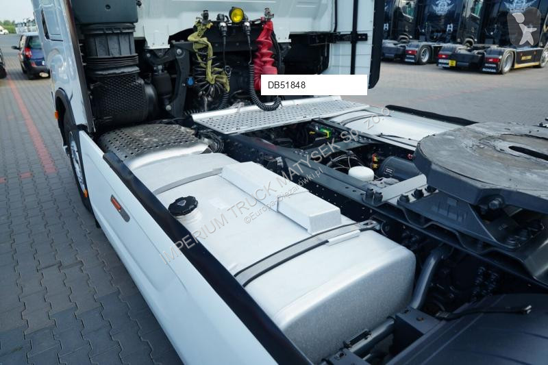 Влекач Iveco / 510