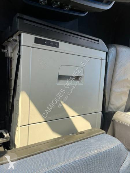 جرار Volvo