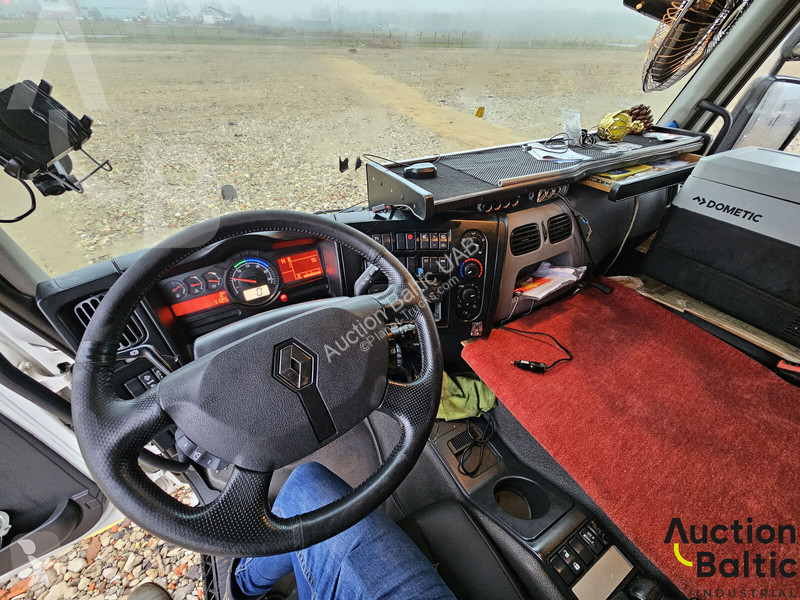 Traktor Renault D Wide