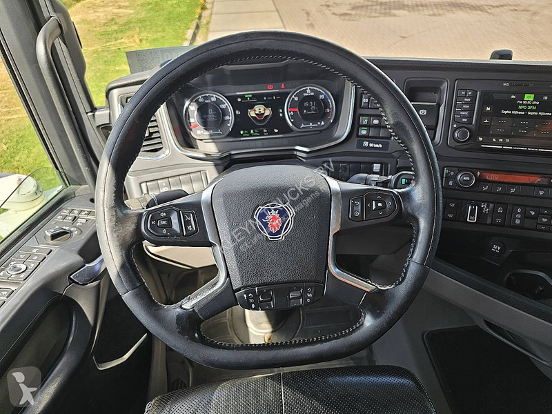 جرار Scania 580 V8 6X4 80 TON ETAD
