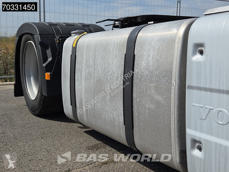جرار Volvo FH 460 4X2 Globe Mega XL 2x Tanks...