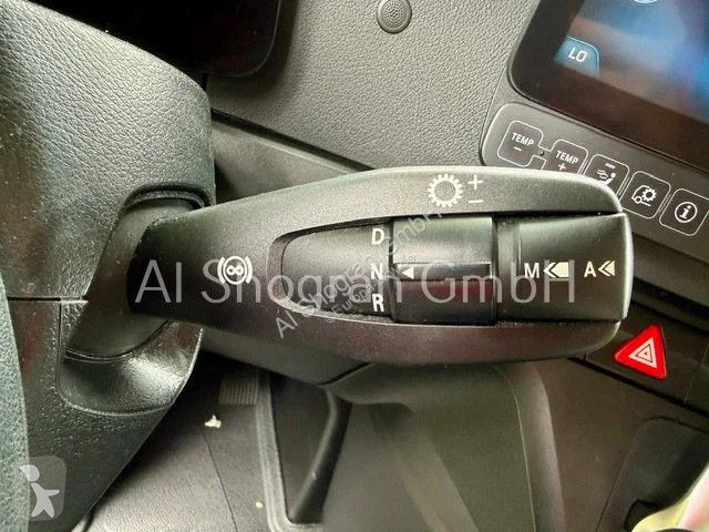 جرار Mercedes...