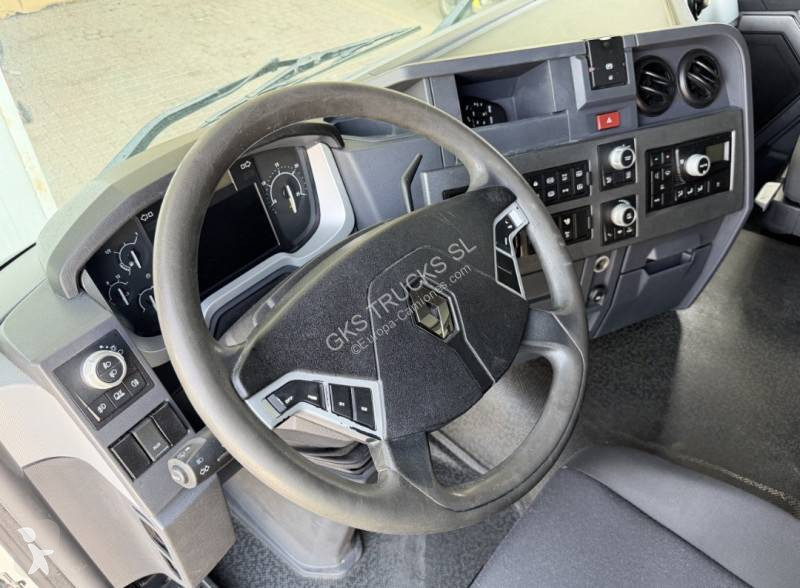 Tracteur Renault