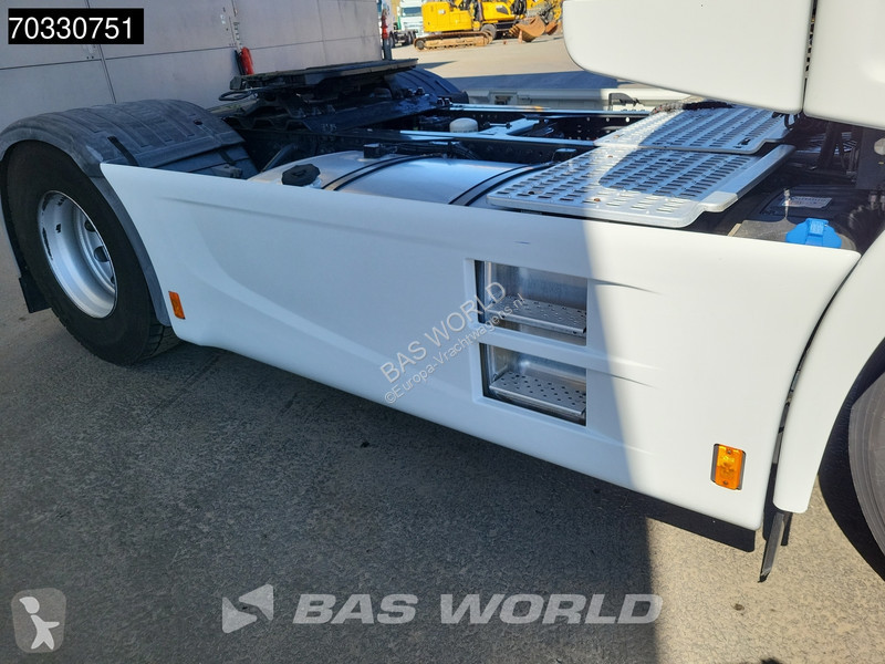 Iveco 460 4X2 Fahrschule! Retarder ACC tractor...