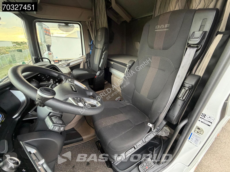 جرار DAF XG  4X2 TUV 03-2027 Retarder 2x Tanks...