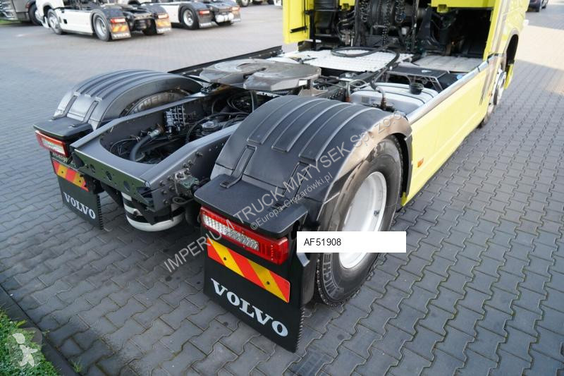 Влекач Volvo FH 500
