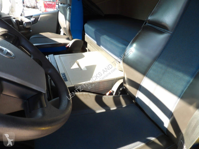 جرار Volvo FH460-SPOILER-FG NR...
