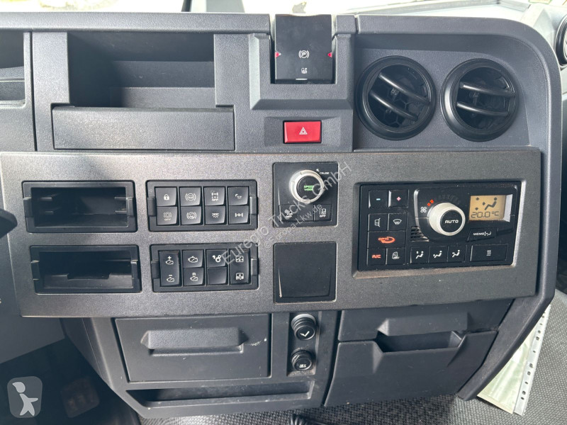 جرار Renault T440 DTI 13/4x2/ Kipphydr./Alufelgen