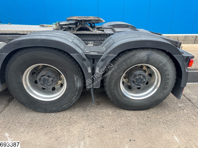 جرار Volvo 6x4, EURO 6, Retarder, Hydraulic
