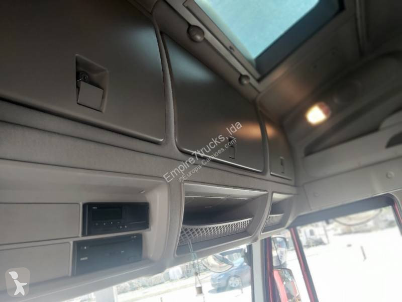 Cabeza tractora Iveco