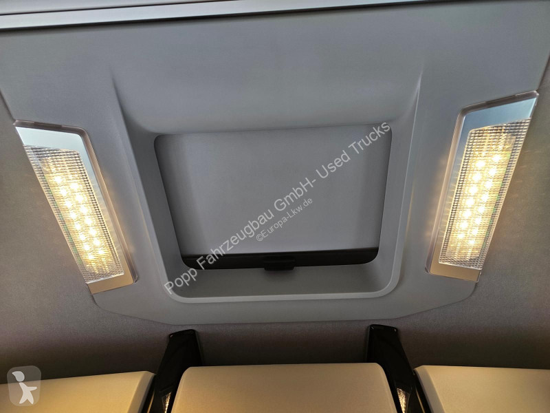 جرار Renault T 4x2*SleeperCab, Navi,...