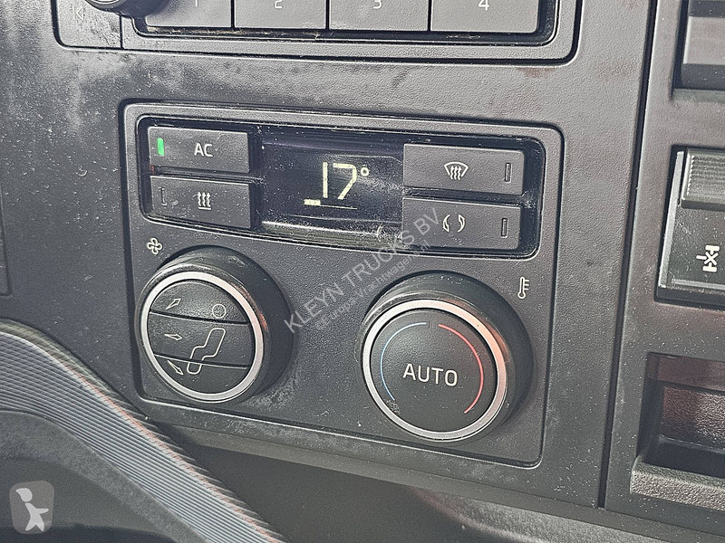 جرار Volvo 500 6X2 LED VEB+ WB320