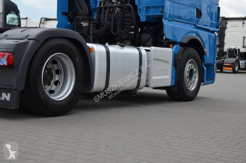 Cap tractor MAN