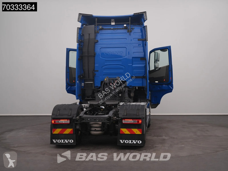 Cap tractor Volvo 500 4X2 Retarder Standklima...