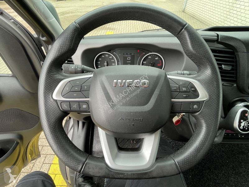 Iveco 21 40C van