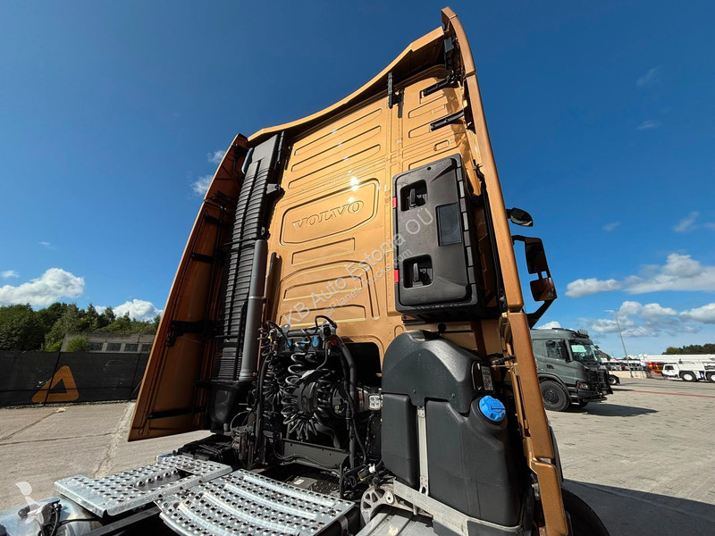 جرار Volvo 500 6x2 GLOBE XL / HYDRAULICS /...