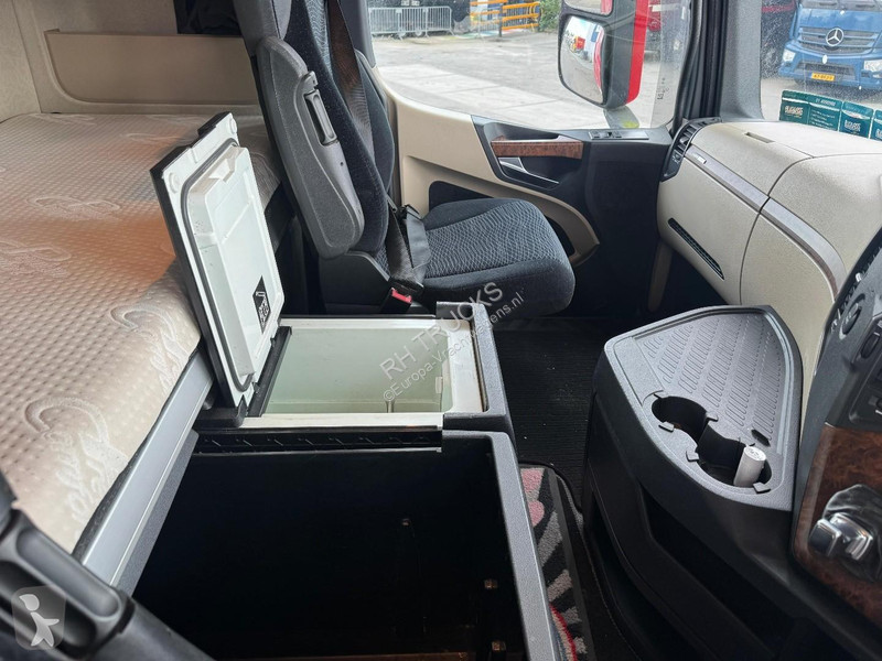 جرار Mercedes ACTROS 1845 4X2 EURO 6 MEGA - RHD