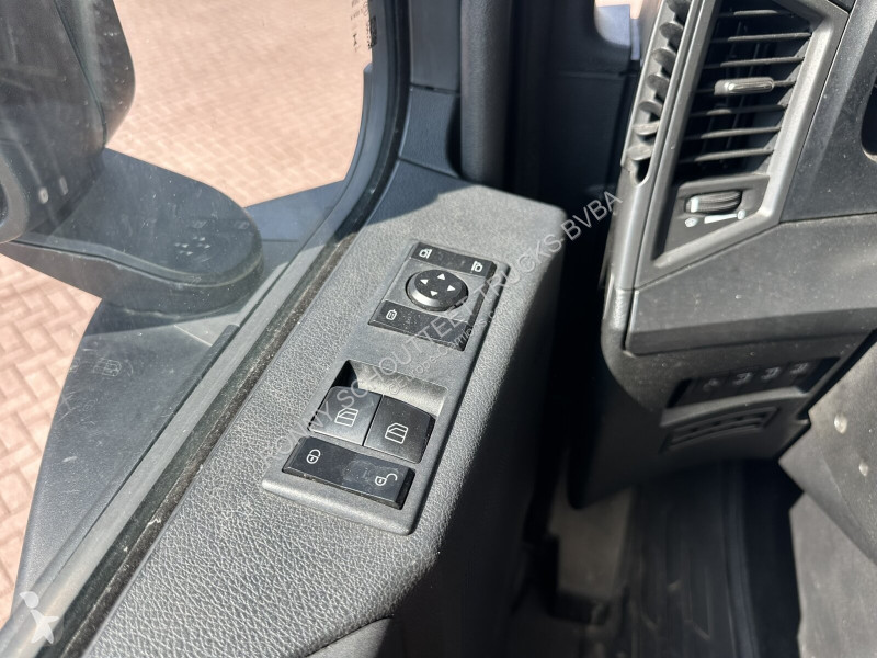 جرار Mercedes Actros 1851 LS 4x2 Actros 1851 LS...