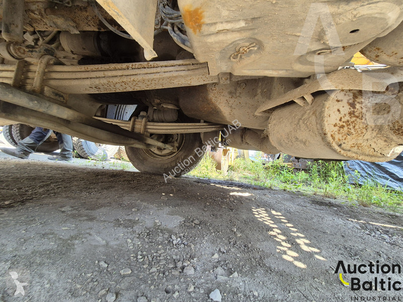 Ansamblu cap tractor si semiremorca Scania 124