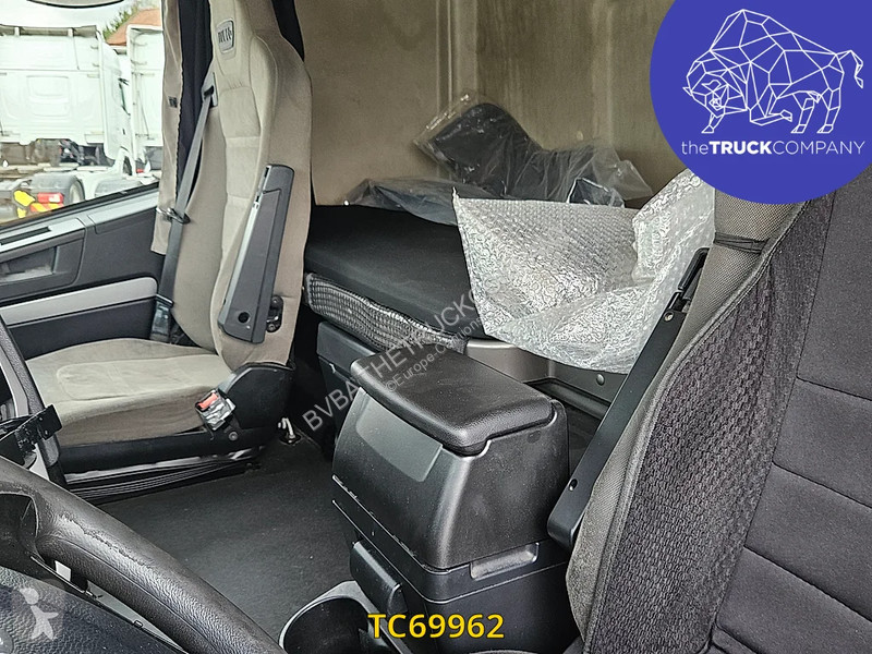 Тягач Iveco