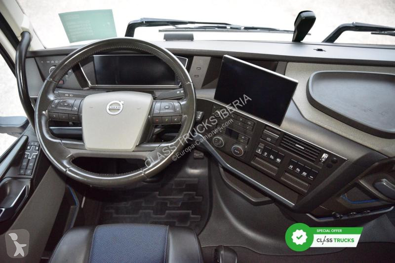 Trekker Volvo FH 460 Globetrotter XL Varios i-Save