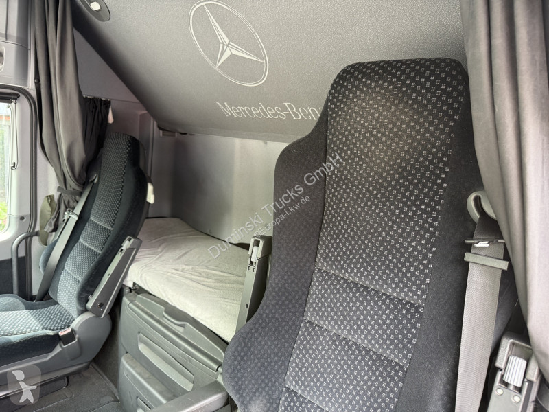Tracteur Mercedes MP3 1846 LS Megaspace