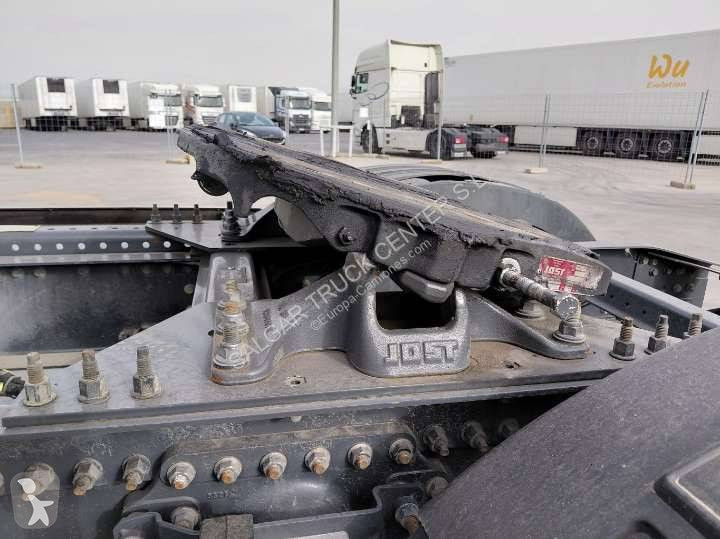 Cabeza tractora Renault