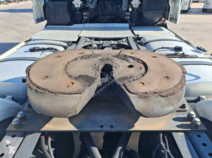 Cabeza tractora DAF