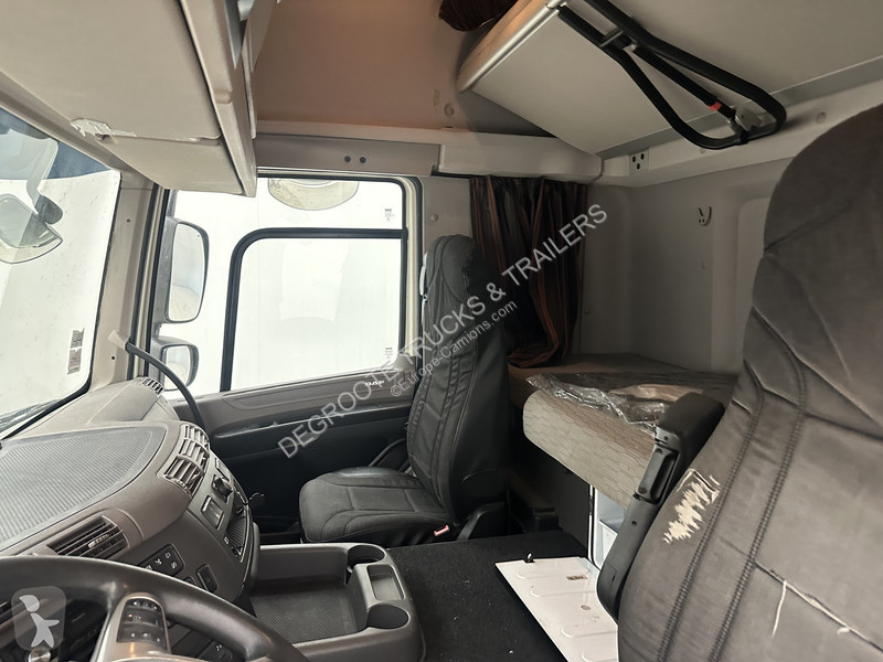 Cabeza tractora DAF 450