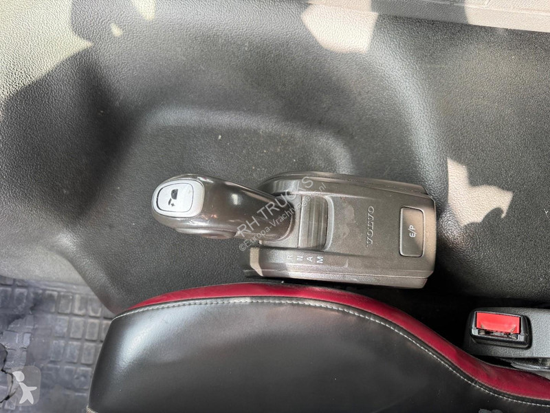 Trekker Volvo FM 370 4X2 EURO 6 - DAMAGED