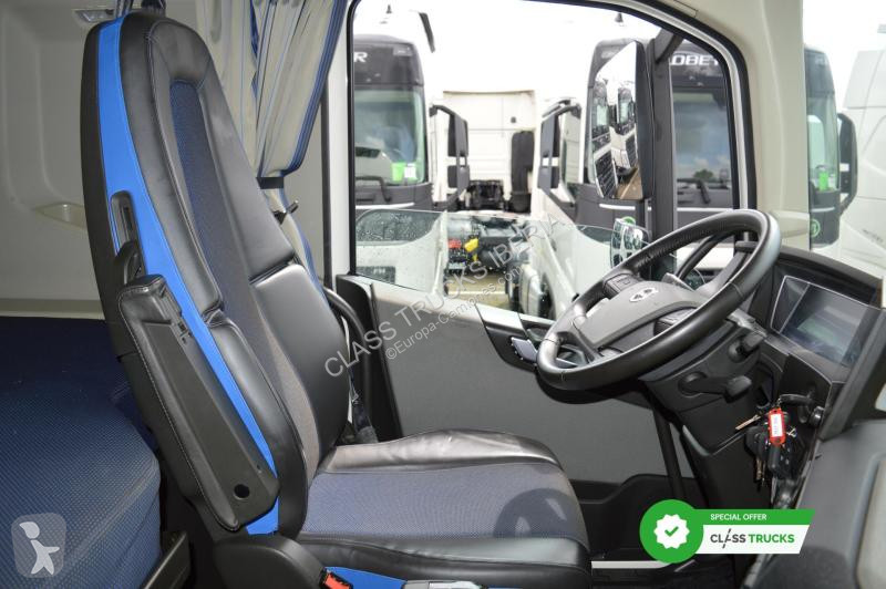 Trekker Volvo FH 460 Globetrotter XL i-Save...
