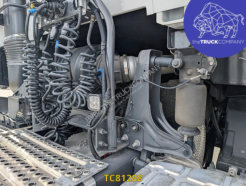 Cabeza tractora Renault T 480