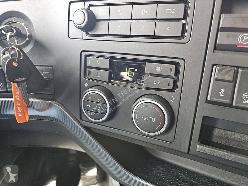 Tracteur Volvo 460 6X2 GT Single Boogie